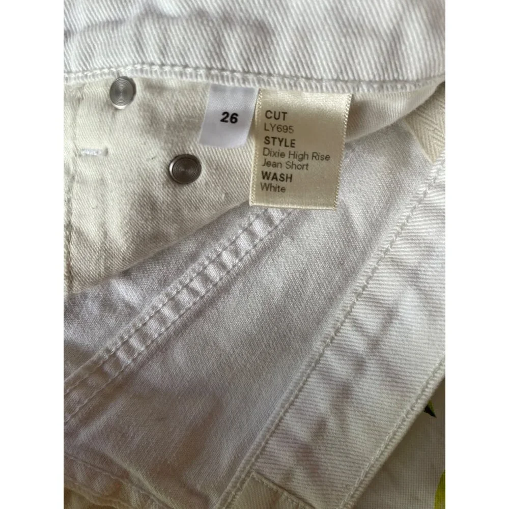 Reformation Dixie High Rise White Jean Shorts Size 26 100 Cotton Made In USA NEW - Picture 6 of 9